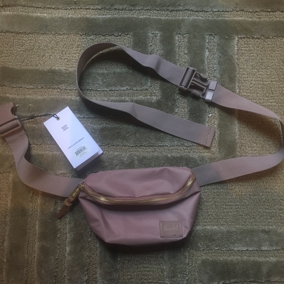 herschel ash rose fanny pack
